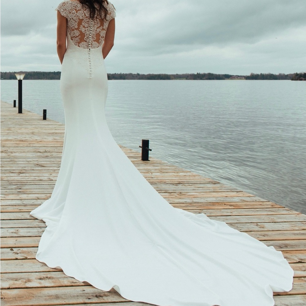 Pronovias Olbia wedding dress